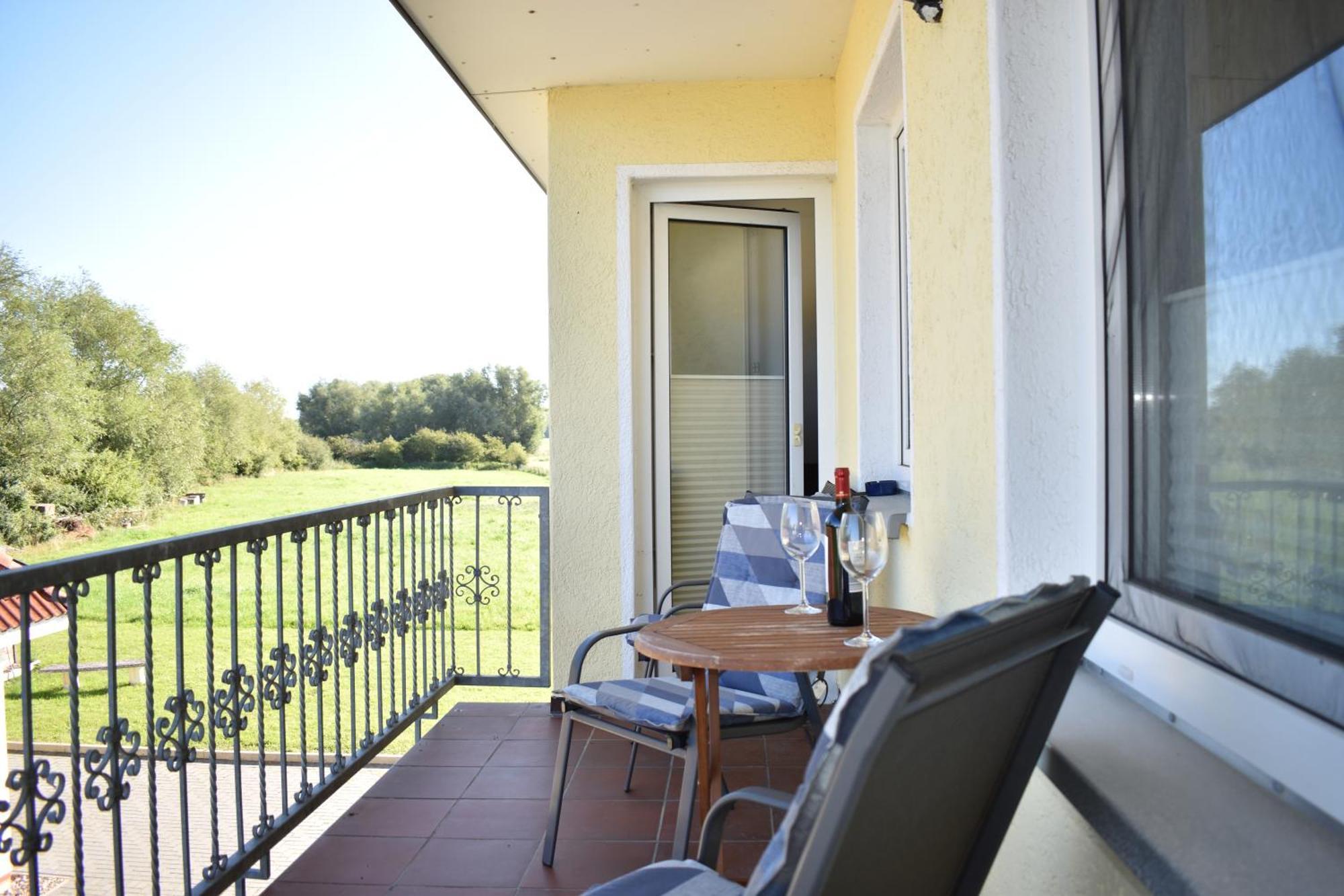 Haus Zum Strand Muschel Dassow Exterior foto